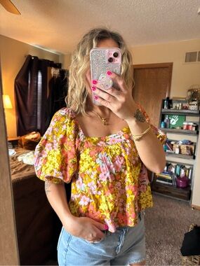 Billabong Floral Puff-Sleeve Square Neck Top - Yellow Pink